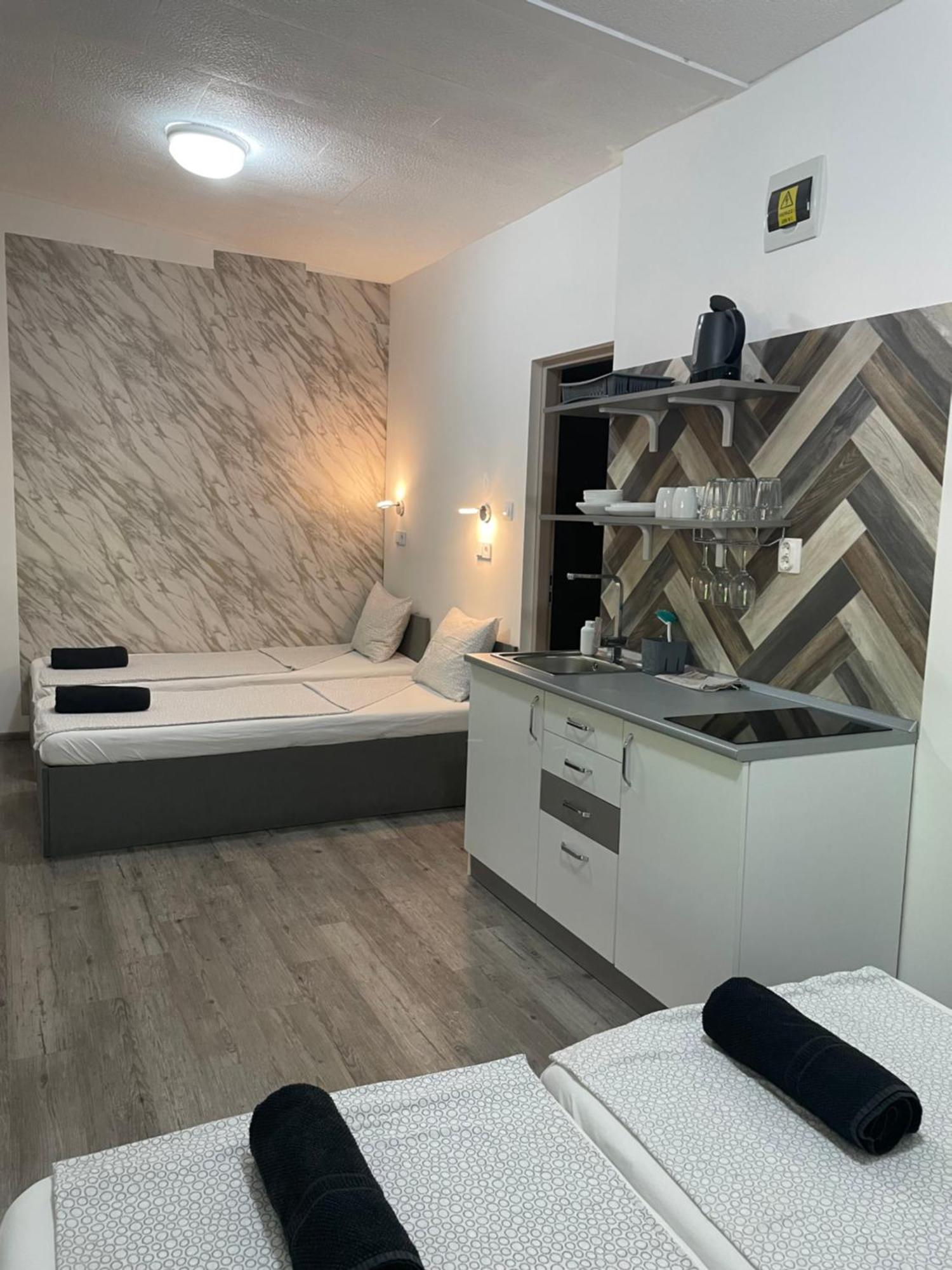 Tutti Apartman Balatonlelle Extérieur photo