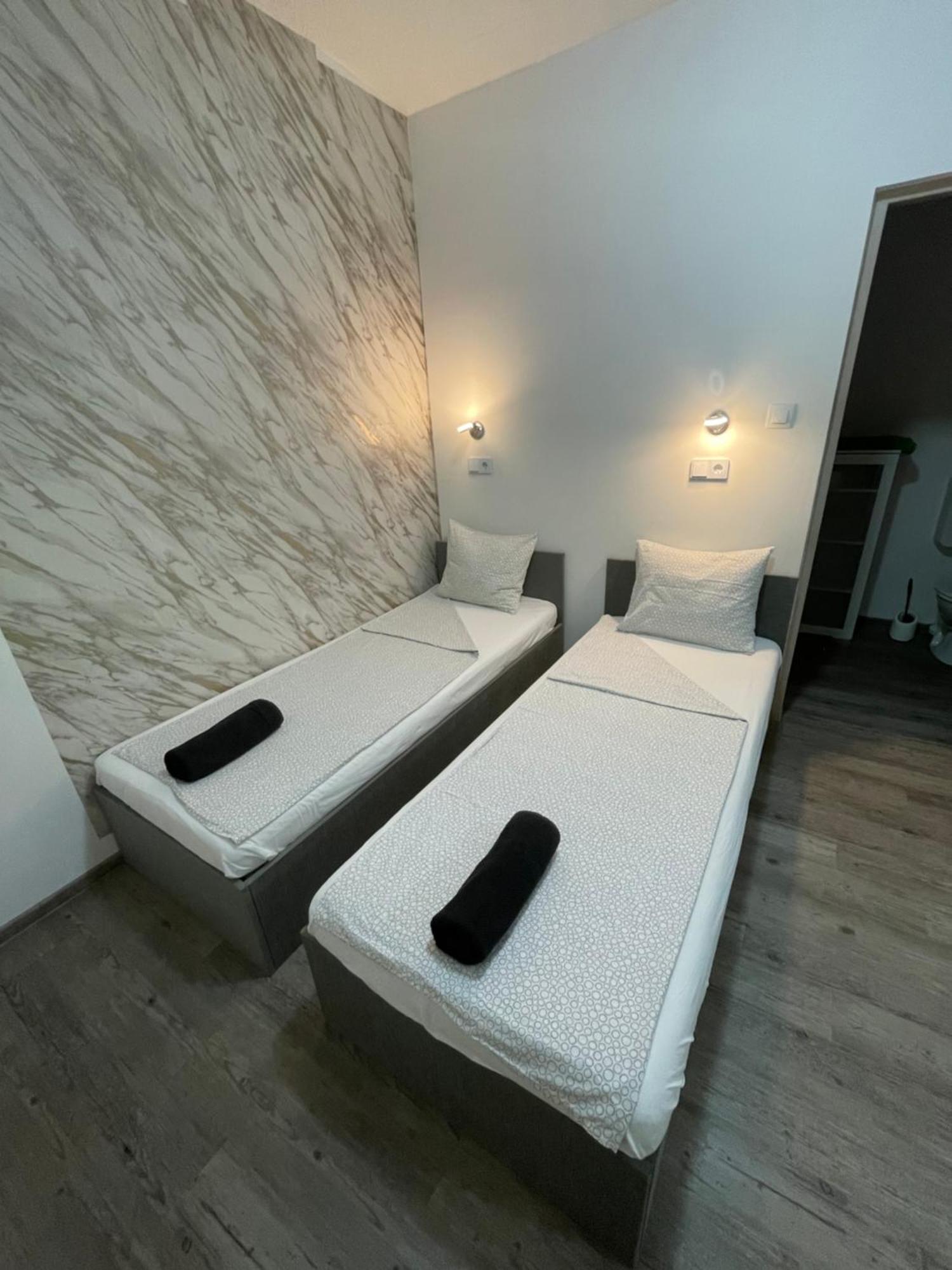 Tutti Apartman Balatonlelle Extérieur photo