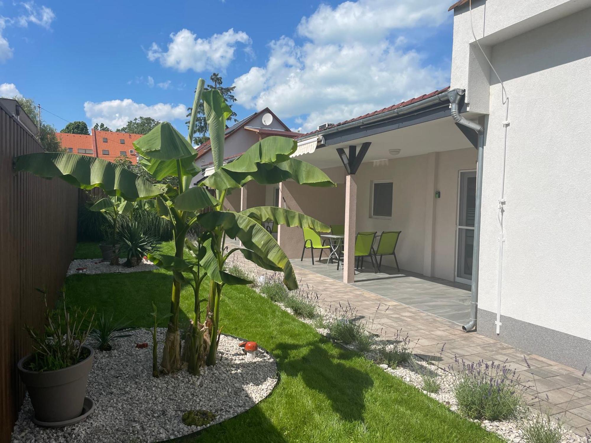 Tutti Apartman Balatonlelle Extérieur photo